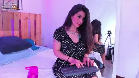 Emilly online show from 25, 5, 2026