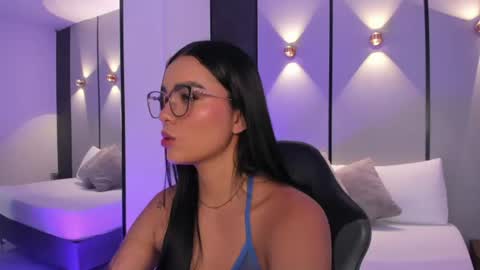 Snapshot of emily_tolson chatting on 22, 6, 2026 emily_tolson online show from 22, 6, 2026