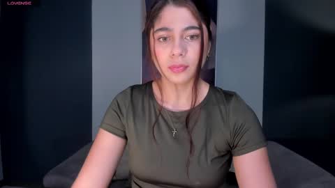 Snapshot of emilyarmstrong chatting on 5, 12, 2024 Emily Armstrong online show from 5, 12, 2024