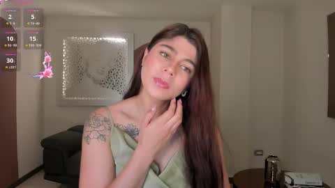 Snapshot of emilyarmstrong chatting on 9, 12, 2024 Emily Armstrong online show from 9, 12, 2024