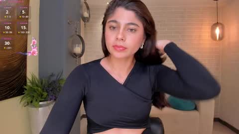 Snapshot of emilyarmstrong chatting on 19, 12, 2024 Emily Armstrong online show from 19, 12, 2024