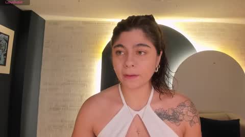 Snapshot of emilyarmstrong chatting on 23, 2, 2025 Emily Armstrong online show from 23, 2, 2025