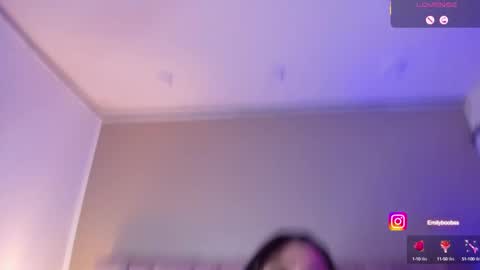 Snapshot of emilyboobss chatting on 19, 9, 2025 Emily online show from 19, 9, 2025