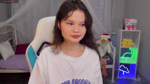 Emilyhaves online show from 19, 12, 2025