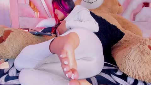 Snapshot of emilycristal chatting on 14, 2, 2025 Emily online show from 14, 2, 2025