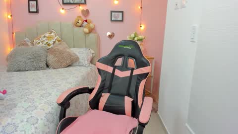 Emily online show from 15, 11, 2025