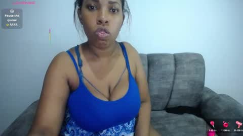 Snapshot of emilyhines__ chatting on 13, 9, 2025 Emilyhines online show from 13, 9, 2025
