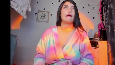 Snapshot of emilyjangcandy_ chatting on 15, 11, 2025 Emily Jang online show from 15, 11, 2025