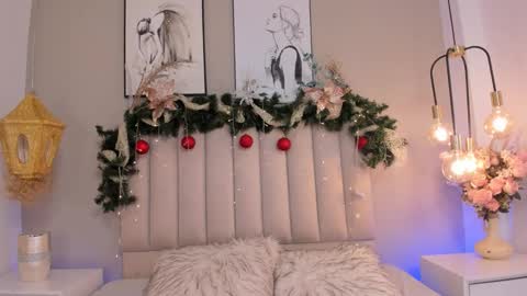 Emily Miller online show from 17, 12, 2025