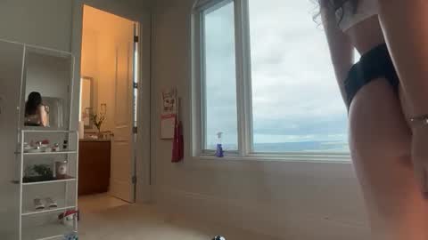 Snapshot of emilyparkerrr chatting on 27, 2, 2026 emilyparkerrr online show from 27, 2, 2026