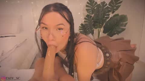 Emy  online show from 9, 2, 2025