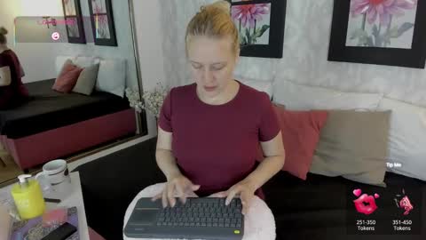 Summer 3 online show from 2, 10, 2025