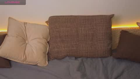 Emily wish-list  online show from 22, 1, 2025