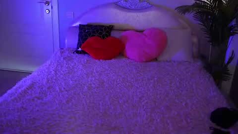 Snapshot of emilyyboo chatting on 29, 7, 2026 Emily online show from 29, 7, 2026