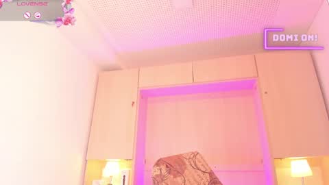 Snapshot of emilyystuart chatting on 17, 1, 2025 Emily online show from 17, 1, 2025