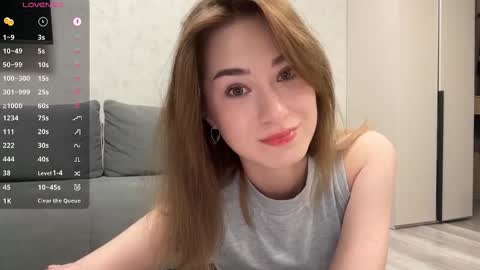 Snapshot of eminemswife chatting on 5, 10, 2025 Nadya online show from 5, 10, 2025