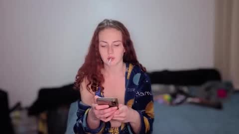 Snapshot of emliyjamesmjb chatting on 11, 1, 2026 emliyjamesmjb online show from 11, 1, 2026