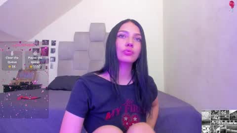 Snapshot of emma__15 chatting on 16, 9, 2025 emma online show from 16, 9, 2025