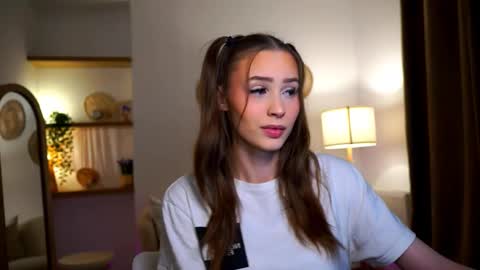 Snapshot of emma__cutiee chatting on 24, 1, 2025 Your Emma online show from 24, 1, 2025