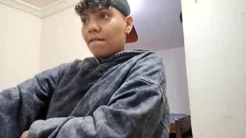 emma_and_thom online show from 8, 3, 2026