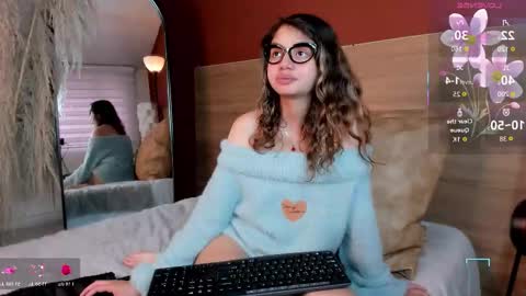 Emma Bloom online show from 19, 12, 2025