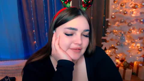 Snapshot of emma_dorn chatting on 25, 12, 2024 Eva online show from 25, 12, 2024