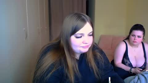 Snapshot of emma_dorn chatting on 12, 3, 2025 Eva online show from 12, 3, 2025