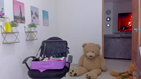 whises lits        online show from 22, 11, 2025