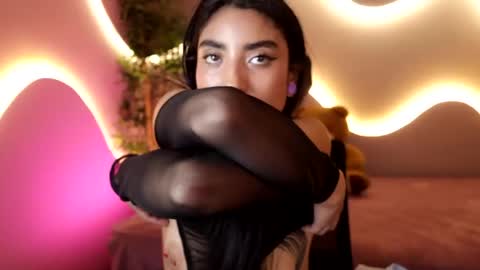 Emma online show from 10, 4, 2026