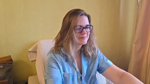 emma_misty_ online show from 14, 10, 2025