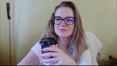 emma_misty_ online show from 27, 10, 2025