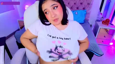 Emma Monserratt online show from 21, 10, 2025