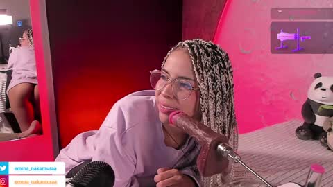 Snapshot of emma_nakamura chatting on 11, 12, 2024 online show from 11, 12, 2024