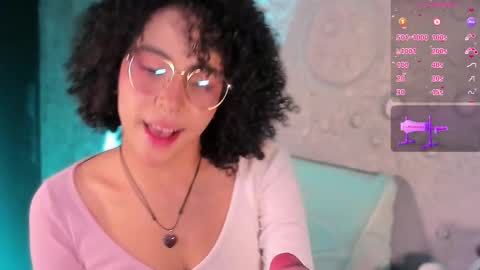 Snapshot of emma_nakamura chatting on 17, 10, 2025 online show from 17, 10, 2025