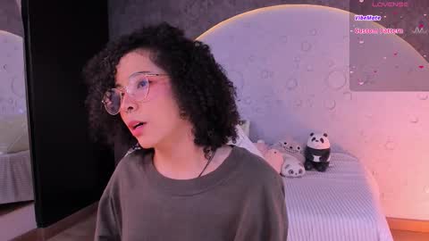     online show from 25, 11, 2025