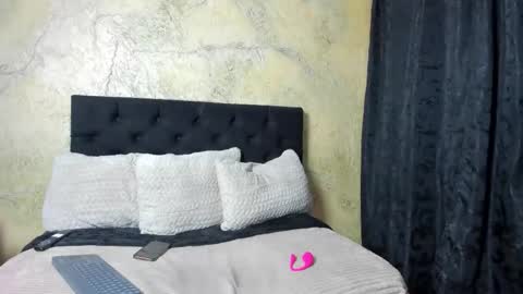 Emma online show from 25, 2, 2026