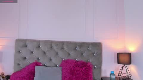 Snapshot of emma_payton chatting on 20, 1, 2025 Emma online show from 20, 1, 2025