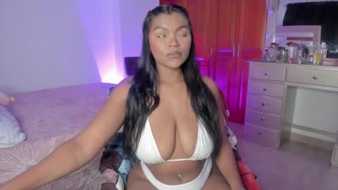 Snapshot of emma_rules99 chatting on 17, 9, 2025 Emma online show from 17, 9, 2025