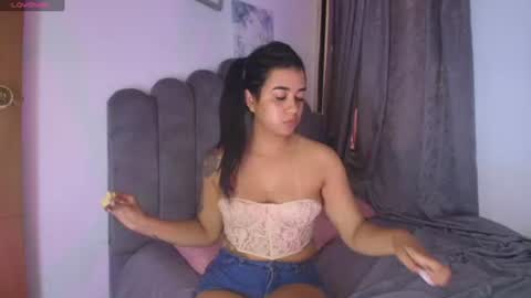 emma_saenz01 online show from 28, 7, 2026