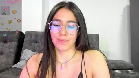 Snapshot of emma_sandovaal chatting on 14, 2, 2025 Emma online show from 14, 2, 2025