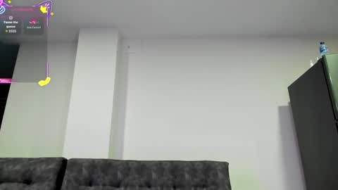 Snapshot of emma_sandovaal chatting on 10, 9, 2025 Emma online show from 10, 9, 2025