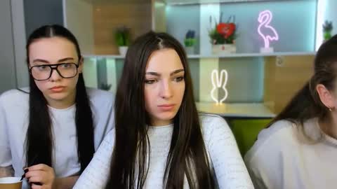 emma_swee online show from 26, 2, 2026