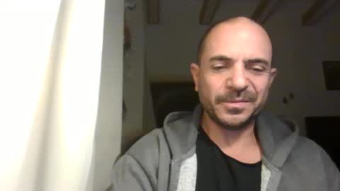 Ariel online show from 14, 2, 2026