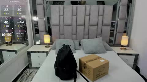 EMMA HILL online show from 25, 2, 2026