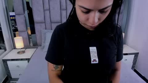 EMMA HILL online show from 30, 5, 2026