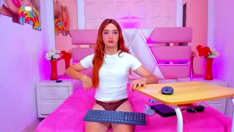 Emma Hilton online show from 21, 5, 2026