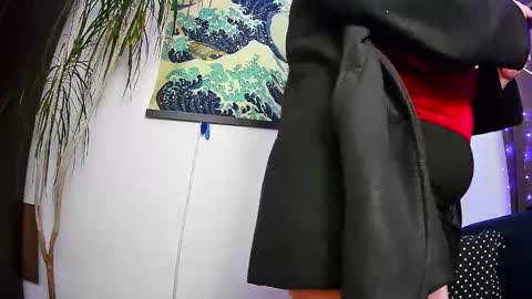 emmakros online show from 4, 1, 2025