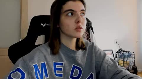 Emma online show from 20, 12, 2024