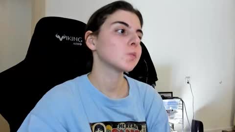 Emma online show from 11, 11, 2025