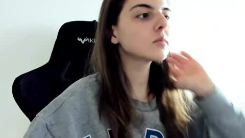 Emma online show from 3, 4, 2026